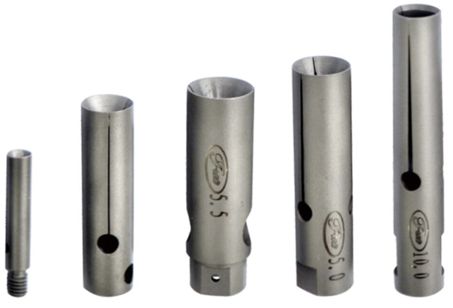 F&uuml;tterungsmaschine collet.jpg